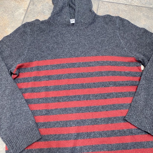 Culture Phit Hooded Striped Sweater Sz Lg - Picture 4 of 4